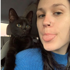 Meet your Posher, Lucy